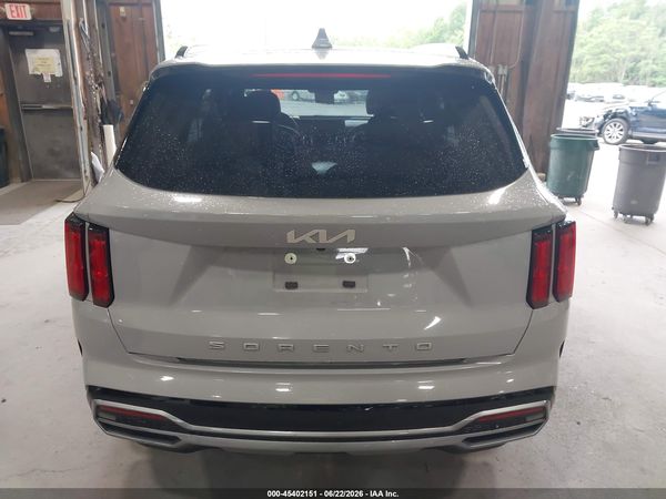 2022 KIA SORENTO SX