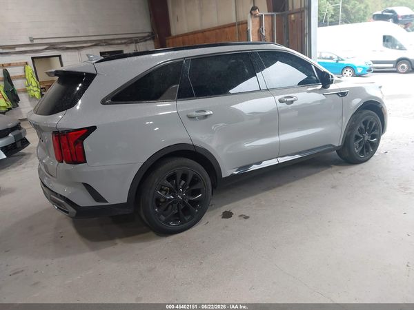 2022 KIA SORENTO SX