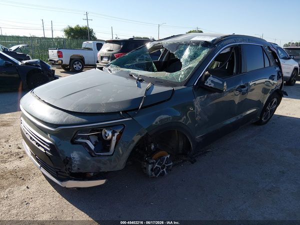 2025 KIA NIRO EX