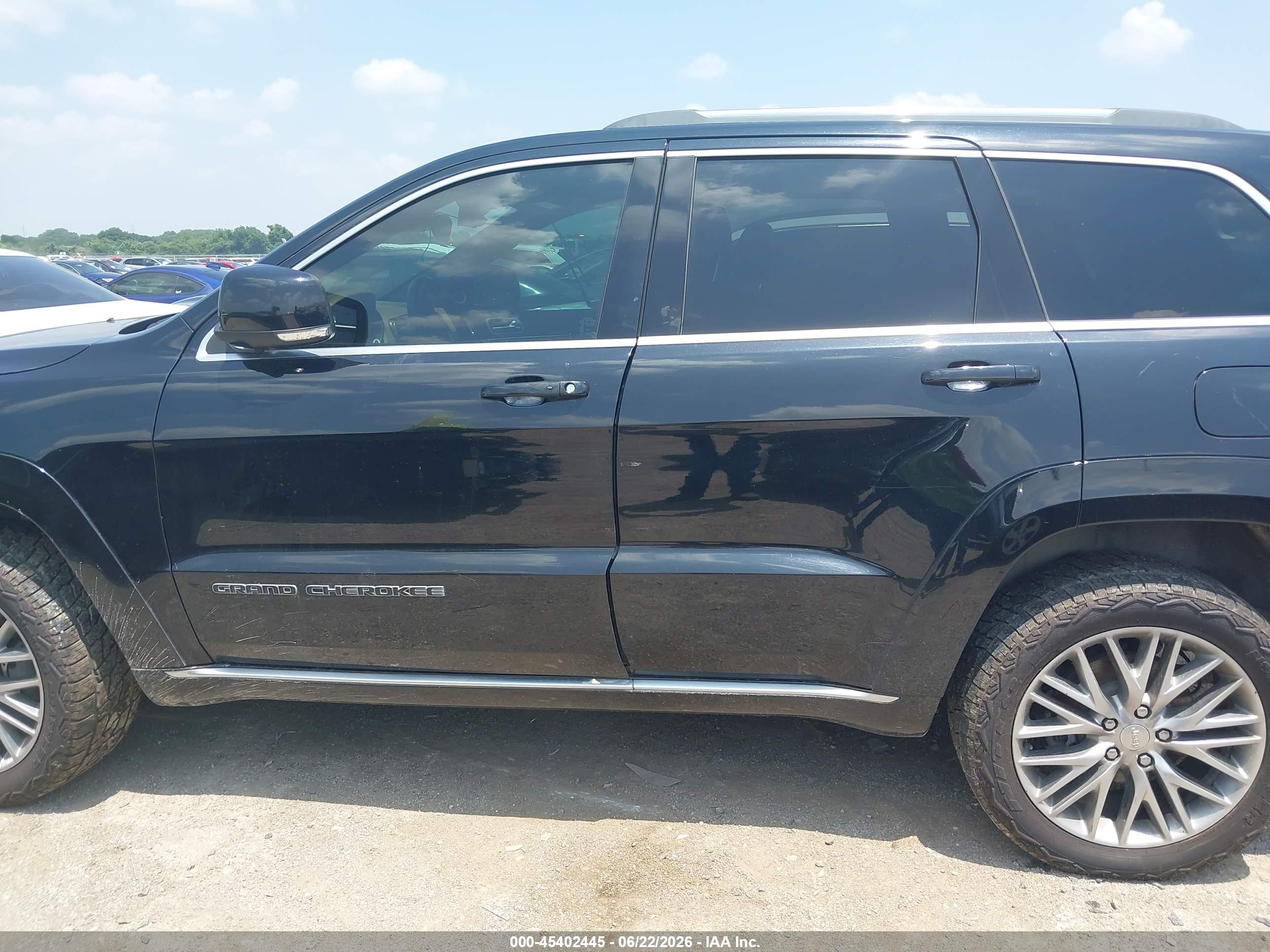 2017 JEEP GRAND CHEROKEE SUMMIT 4X4