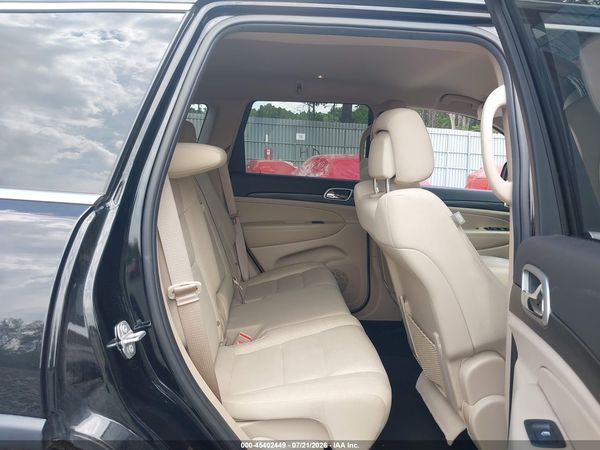 2019 JEEP GRAND CHEROKEE LAREDO E 4X4