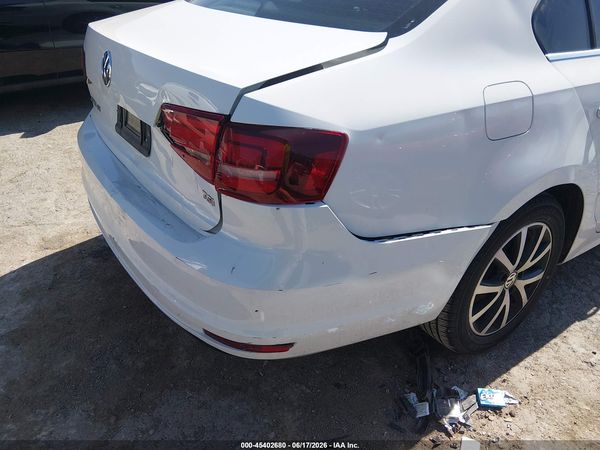 2017 VOLKSWAGEN JETTA 1.4T SE — I6