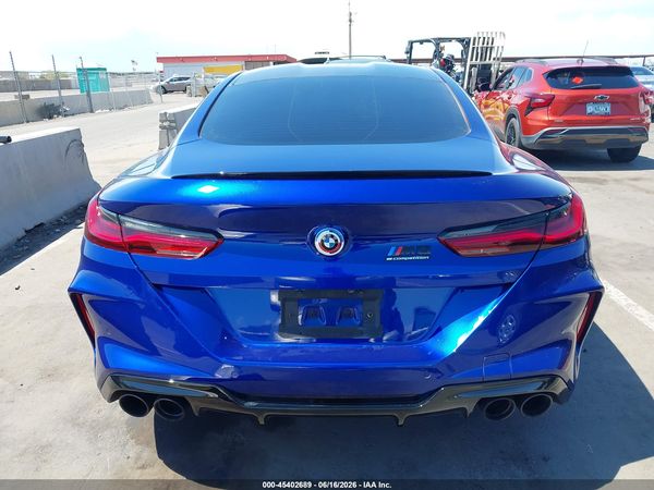 2023 BMW M8 COMPETITION