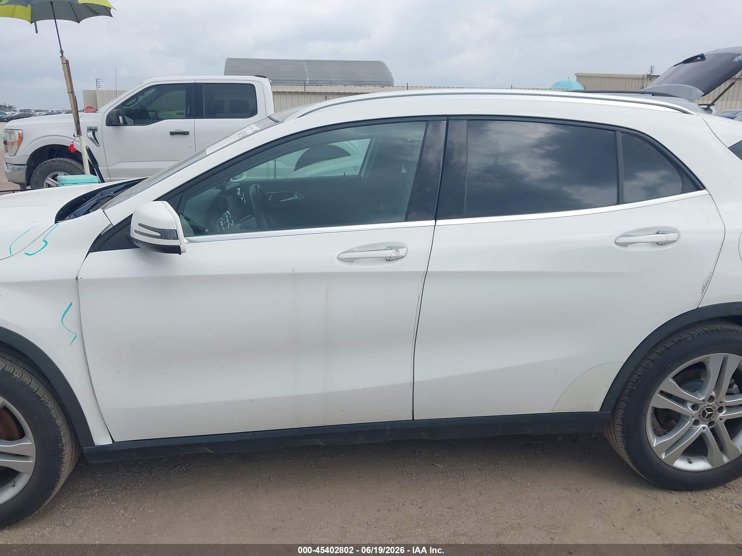 2019 MERCEDES-BENZ GLA 250 4MATIC