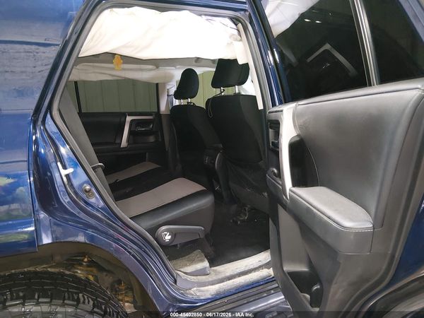 2020 TOYOTA 4RUNNER SR5