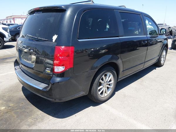 2019 DODGE GRAND CARAVAN SXT — I4