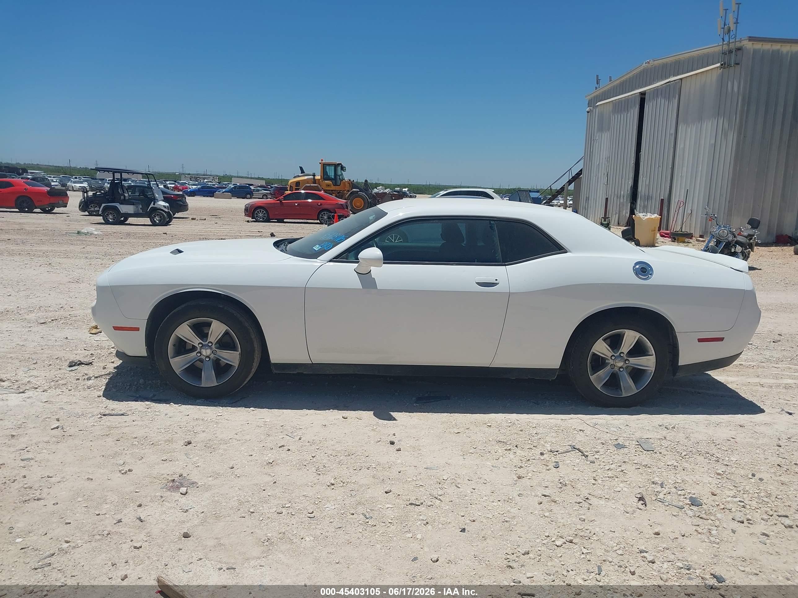 2018 DODGE CHALLENGER SXT