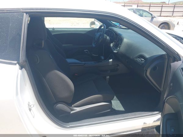 2018 DODGE CHALLENGER SXT