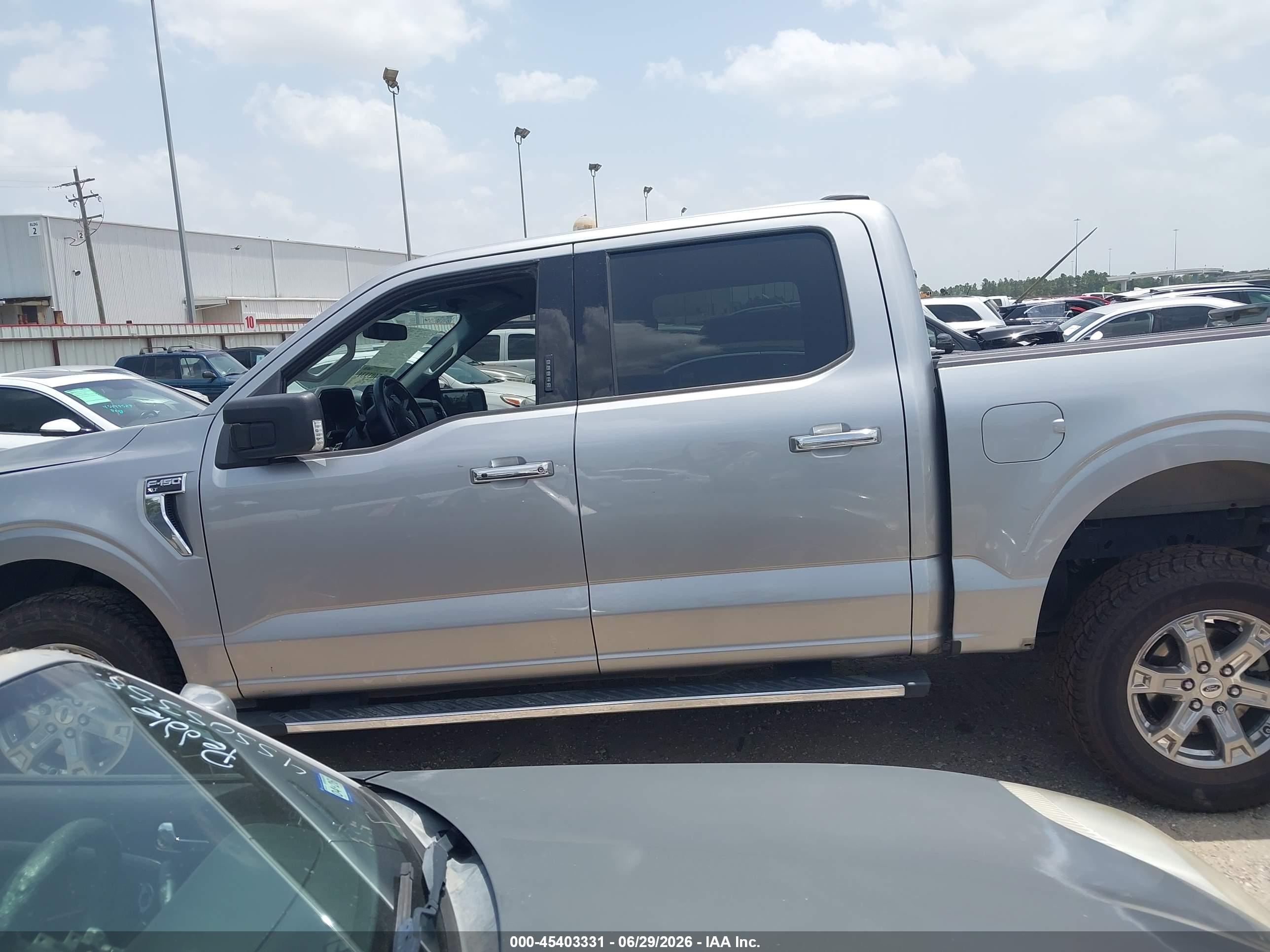 2021 FORD F-150 XLT