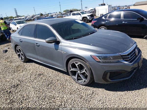 2021 VOLKSWAGEN PASSAT 2.0T R-LINE — I1