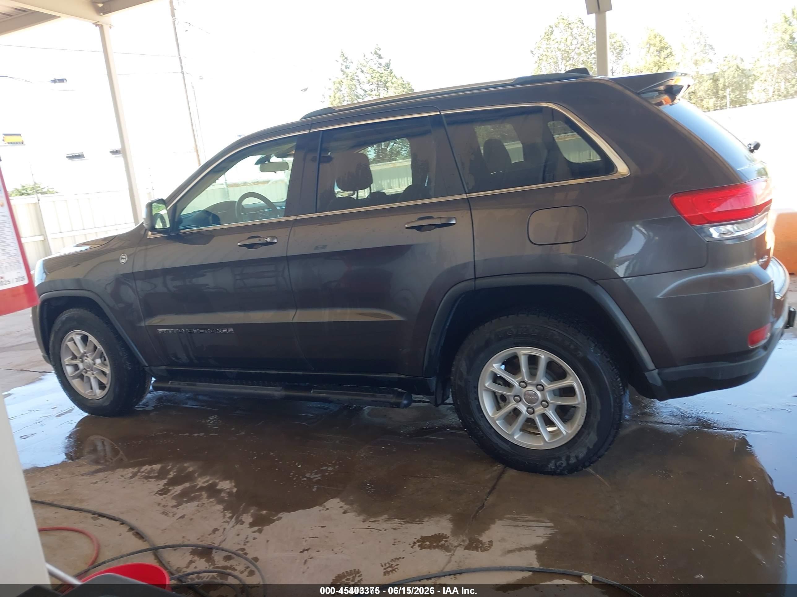 2018 JEEP GRAND CHEROKEE LAREDO E 4X4
