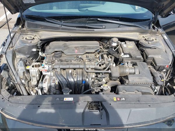 2023 HYUNDAI ELANTRA SE