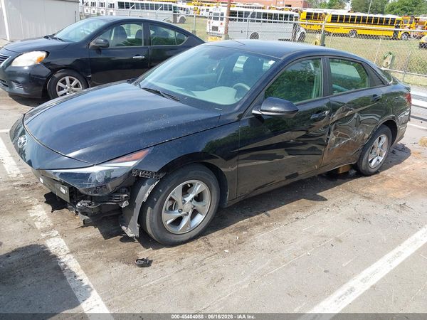 2023 HYUNDAI ELANTRA SE