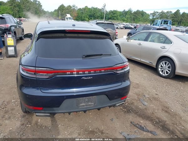 2020 PORSCHE MACAN