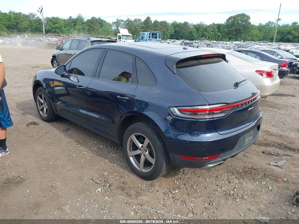 2020 PORSCHE MACAN