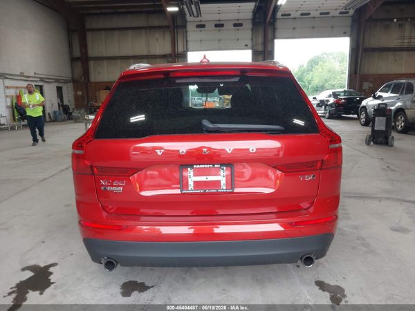 2020 VOLVO XC60 T5 MOMENTUM