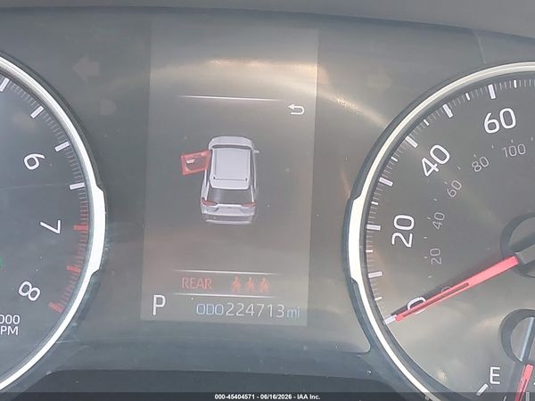 2020 TOYOTA RAV4 XLE