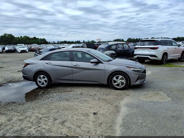 2023 HYUNDAI ELANTRA SE