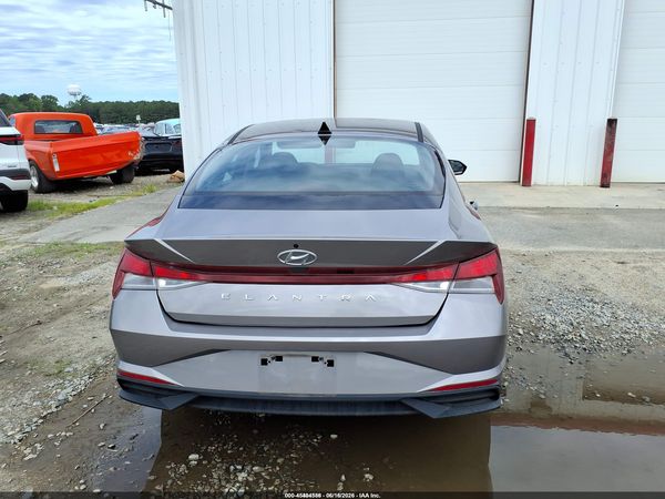 2023 HYUNDAI ELANTRA SE