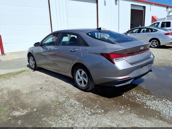 2023 HYUNDAI ELANTRA SE