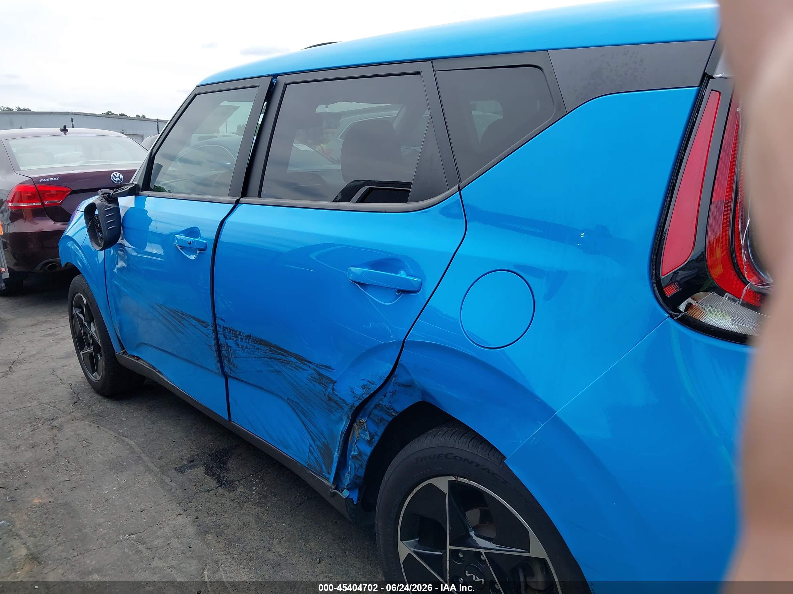 2023 KIA SOUL EX