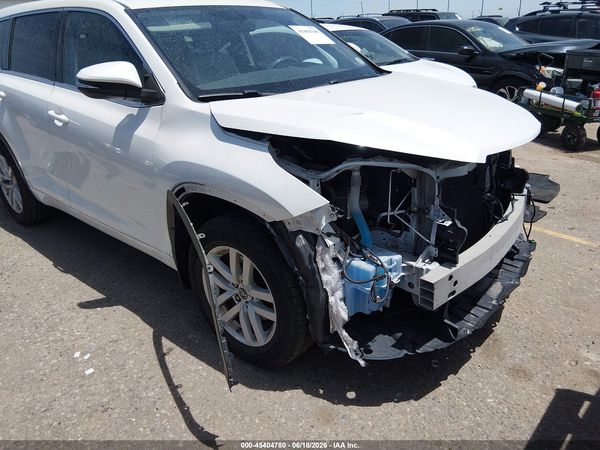 2016 TOYOTA HIGHLANDER LE/LE PLUS