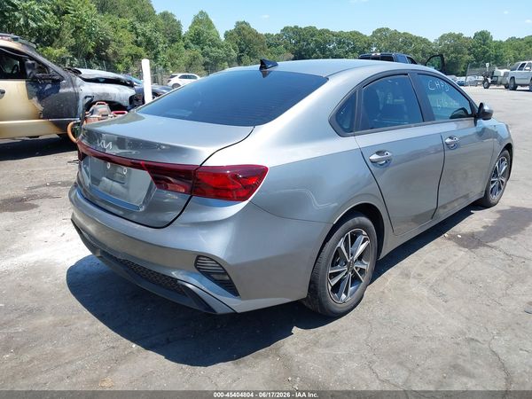2022 KIA FORTE LXS