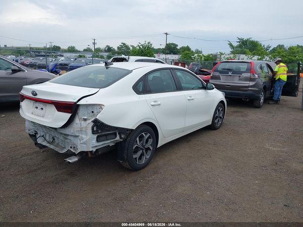 2020 KIA FORTE LXS