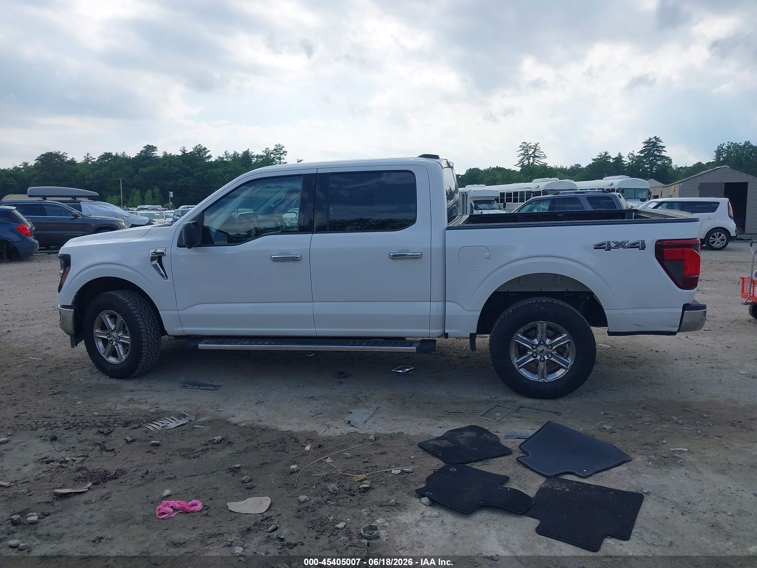 2024 FORD F-150 XLT