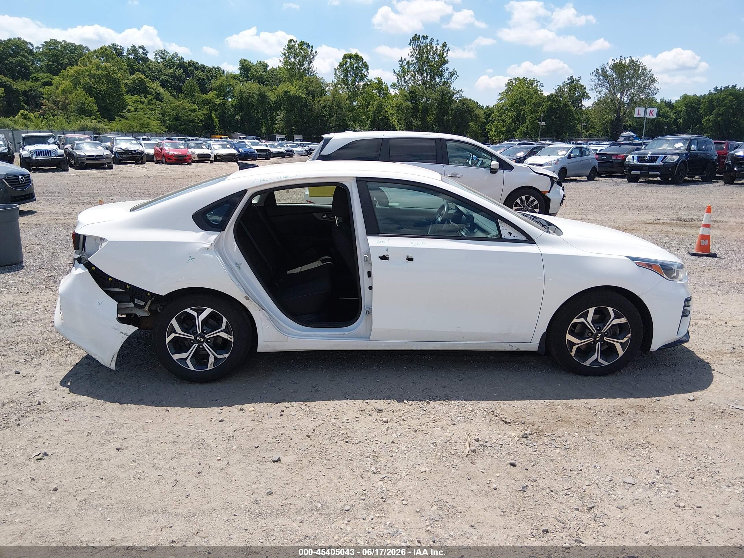 2019 KIA FORTE LXS