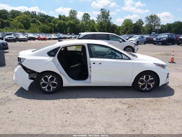 2019 KIA FORTE LXS