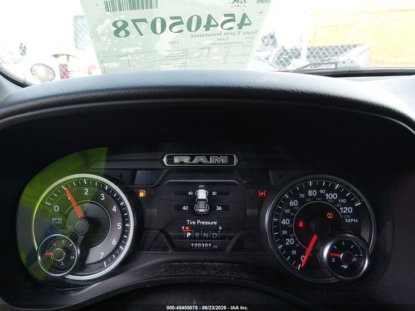 2021 RAM 1500 BIG HORN  4X4 5'7 BOX
