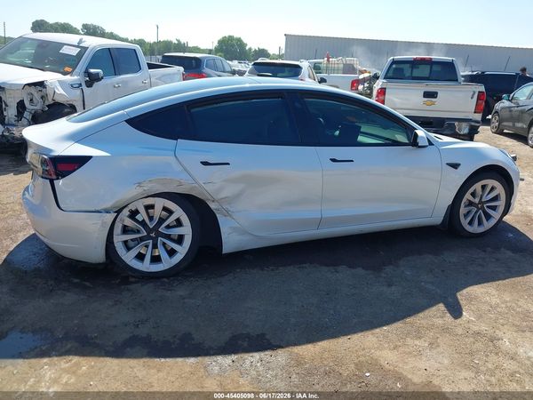 2022 TESLA MODEL 3