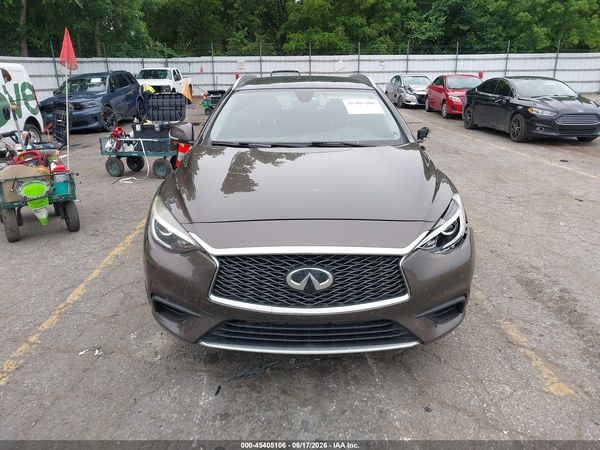 2019 INFINITI QX30 LUXE