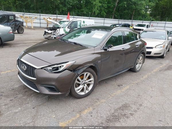 2019 INFINITI QX30 LUXE