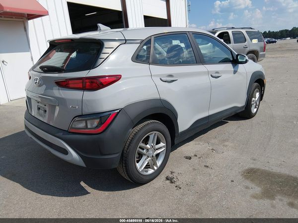 2023 HYUNDAI KONA SE