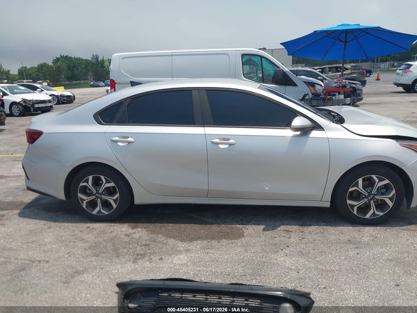 2019 KIA FORTE LXS