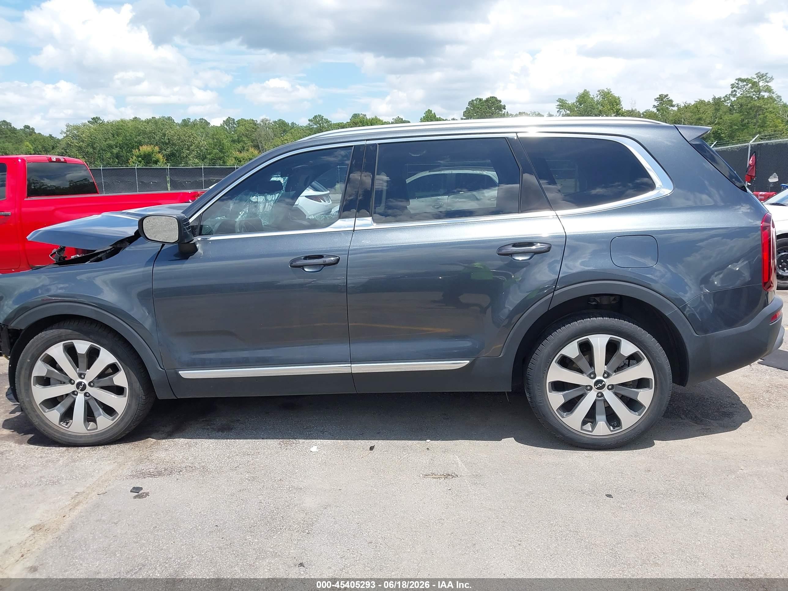 2022 KIA TELLURIDE EX