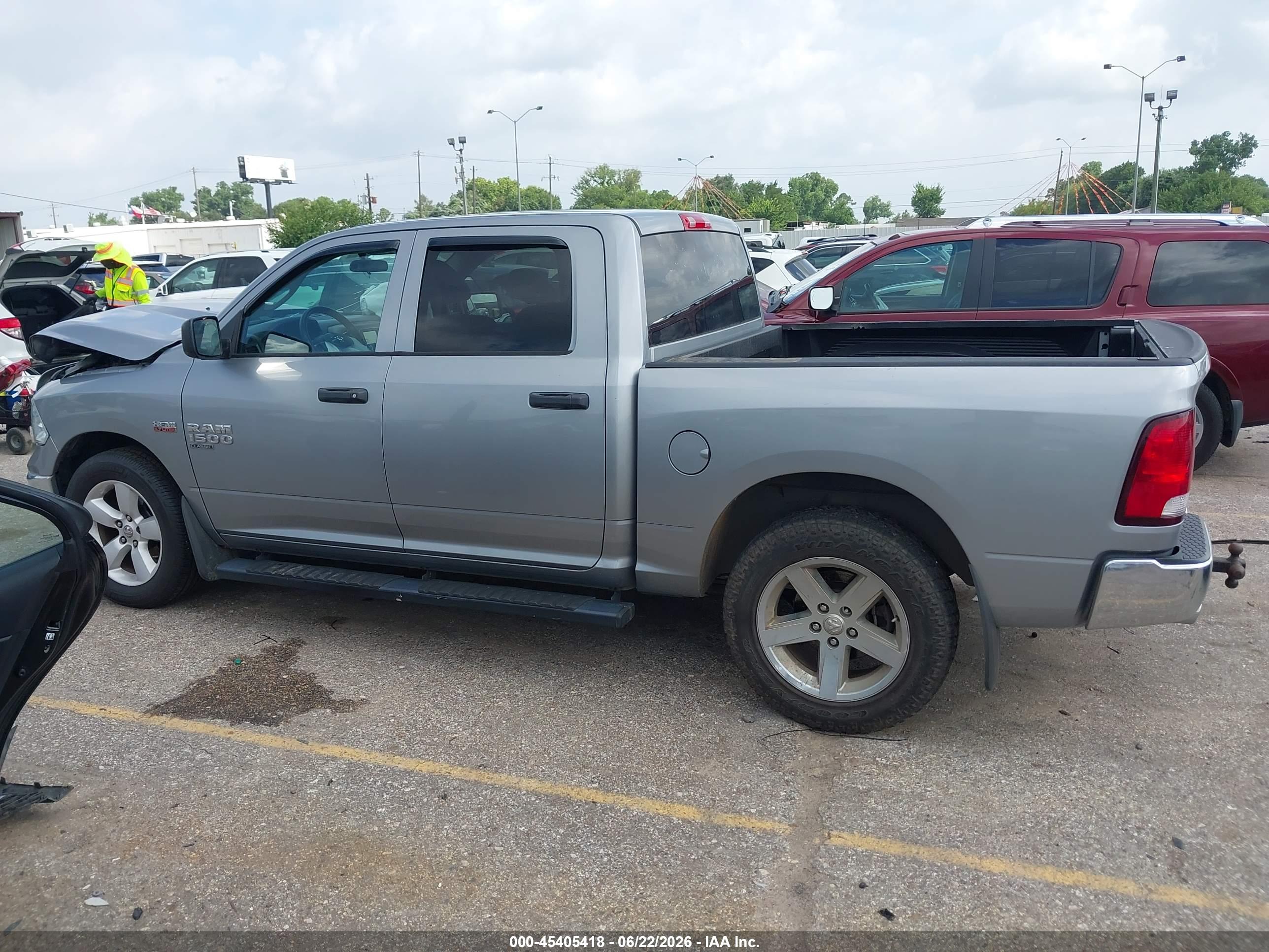 2020 RAM 1500 CLASSIC TRADESMAN  4X2 5'7 BOX