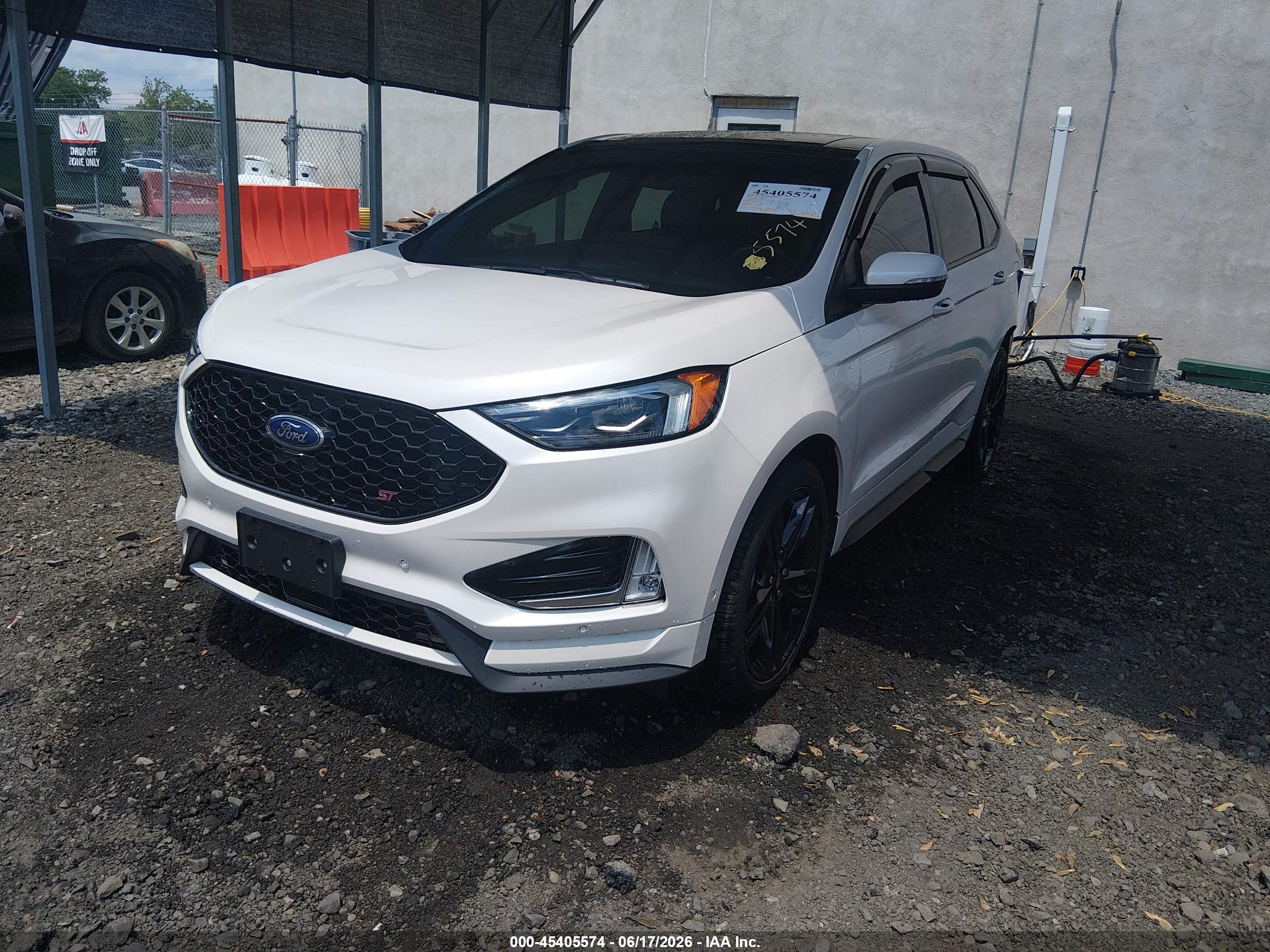 2019 FORD EDGE ST — I2