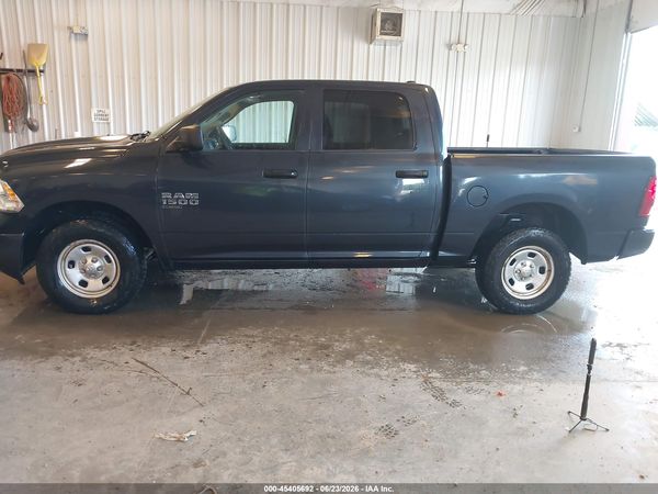 2019 RAM 1500 CLASSIC TRADESMAN  4X4 5'7 BOX