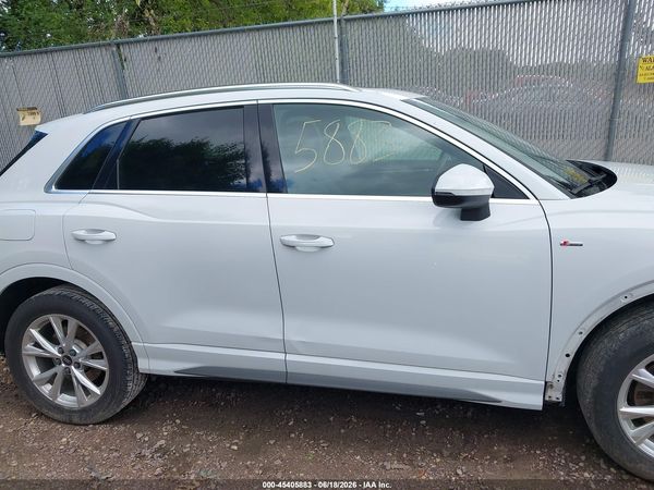 2024 AUDI Q3