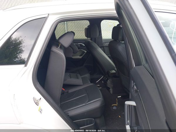 2024 AUDI Q3