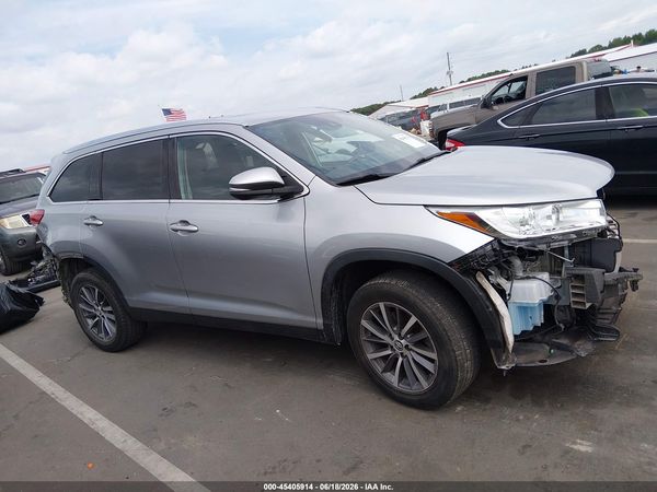 2019 TOYOTA HIGHLANDER XLE