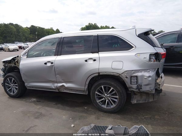 2019 TOYOTA HIGHLANDER XLE