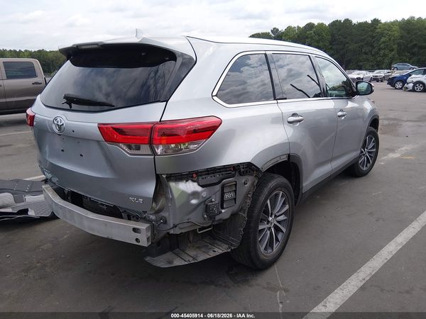 2019 TOYOTA HIGHLANDER XLE