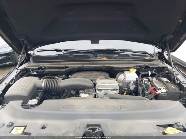 2024 RAM 1500 LARAMIE  4X4 5'7 BOX