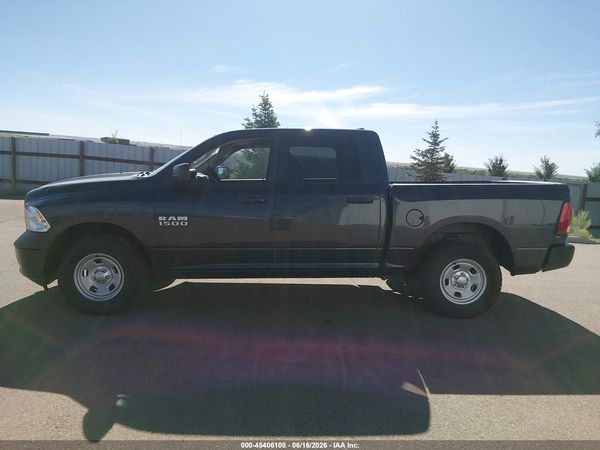 2018 RAM 1500 ST CREW CAB 4X4