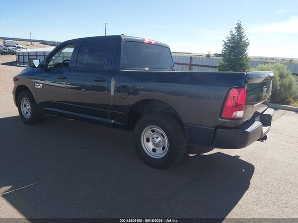 2018 RAM 1500 ST CREW CAB 4X4