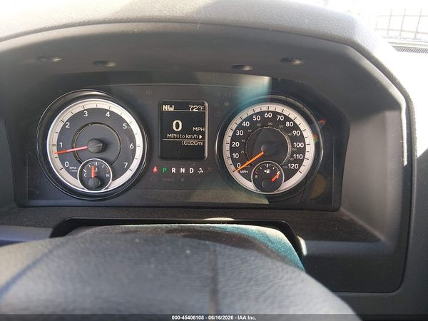 2018 RAM 1500 ST CREW CAB 4X4